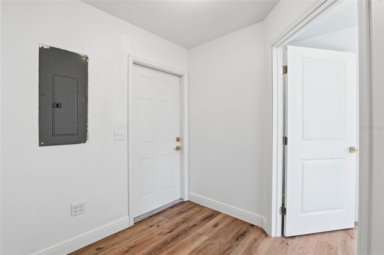 OLD WILLISTON - Residential