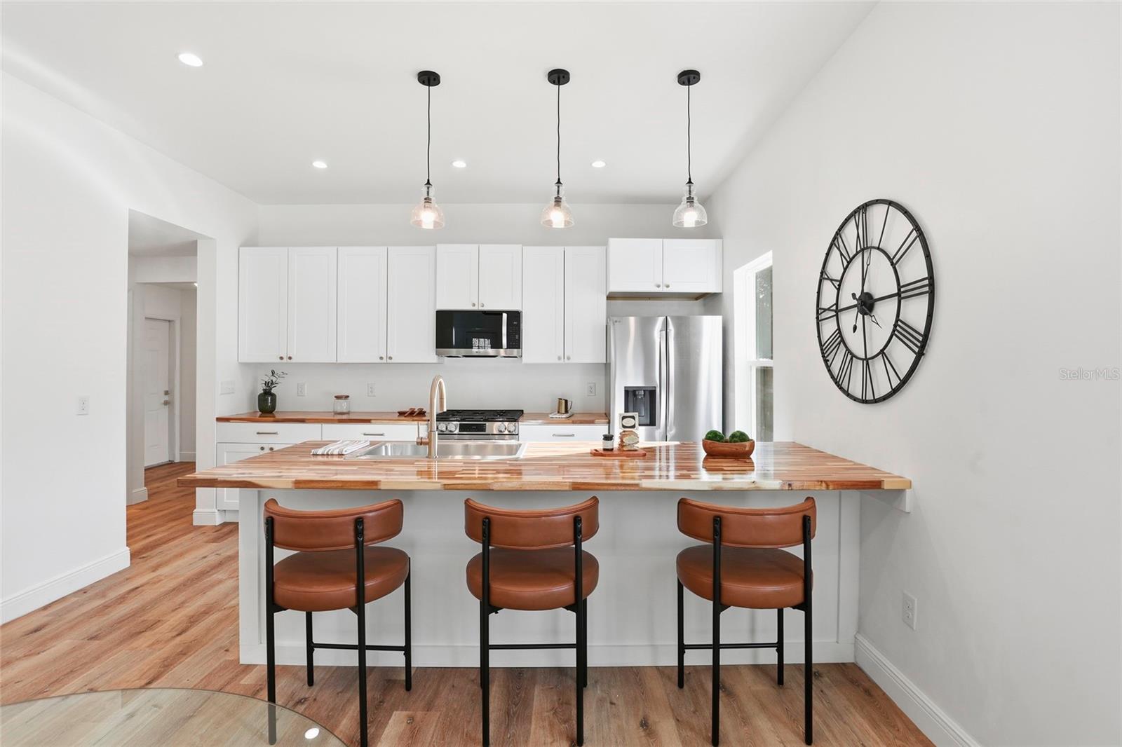 OLD WILLISTON - Residential