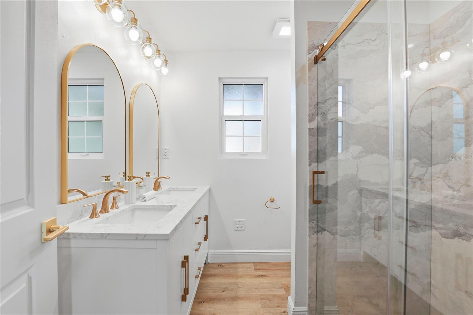 OLD WILLISTON - Residential