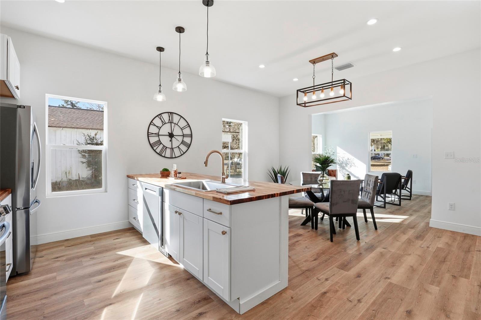 OLD WILLISTON - Residential