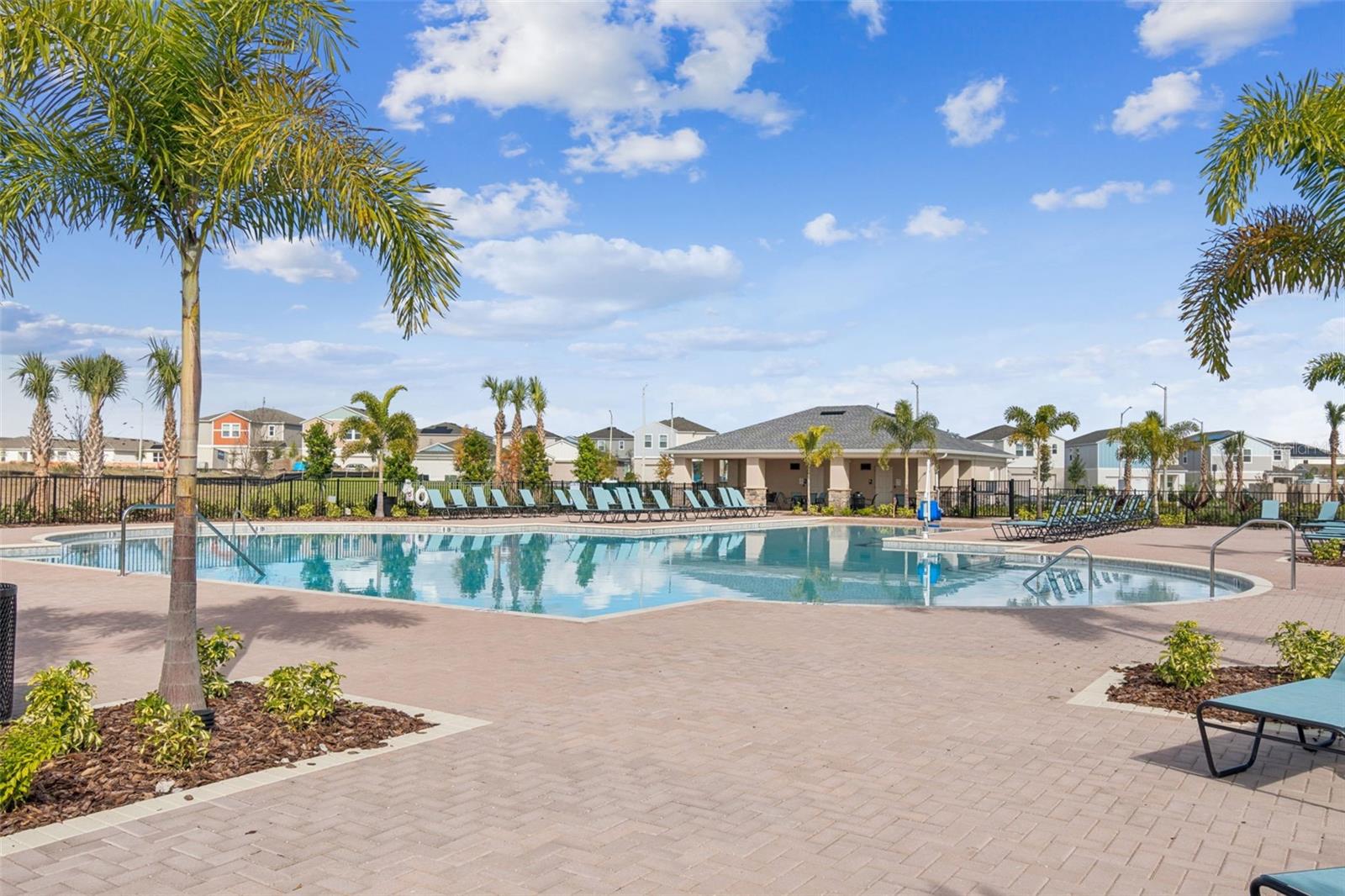 BRADBURY CRK PH I - Residential Lease