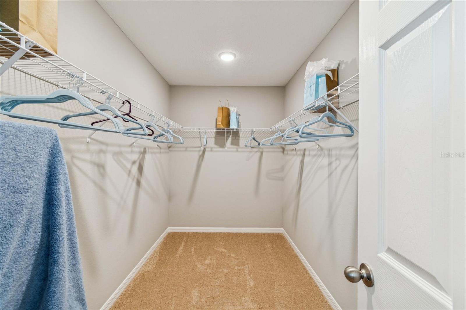 BRADBURY CRK PH I - Residential Lease