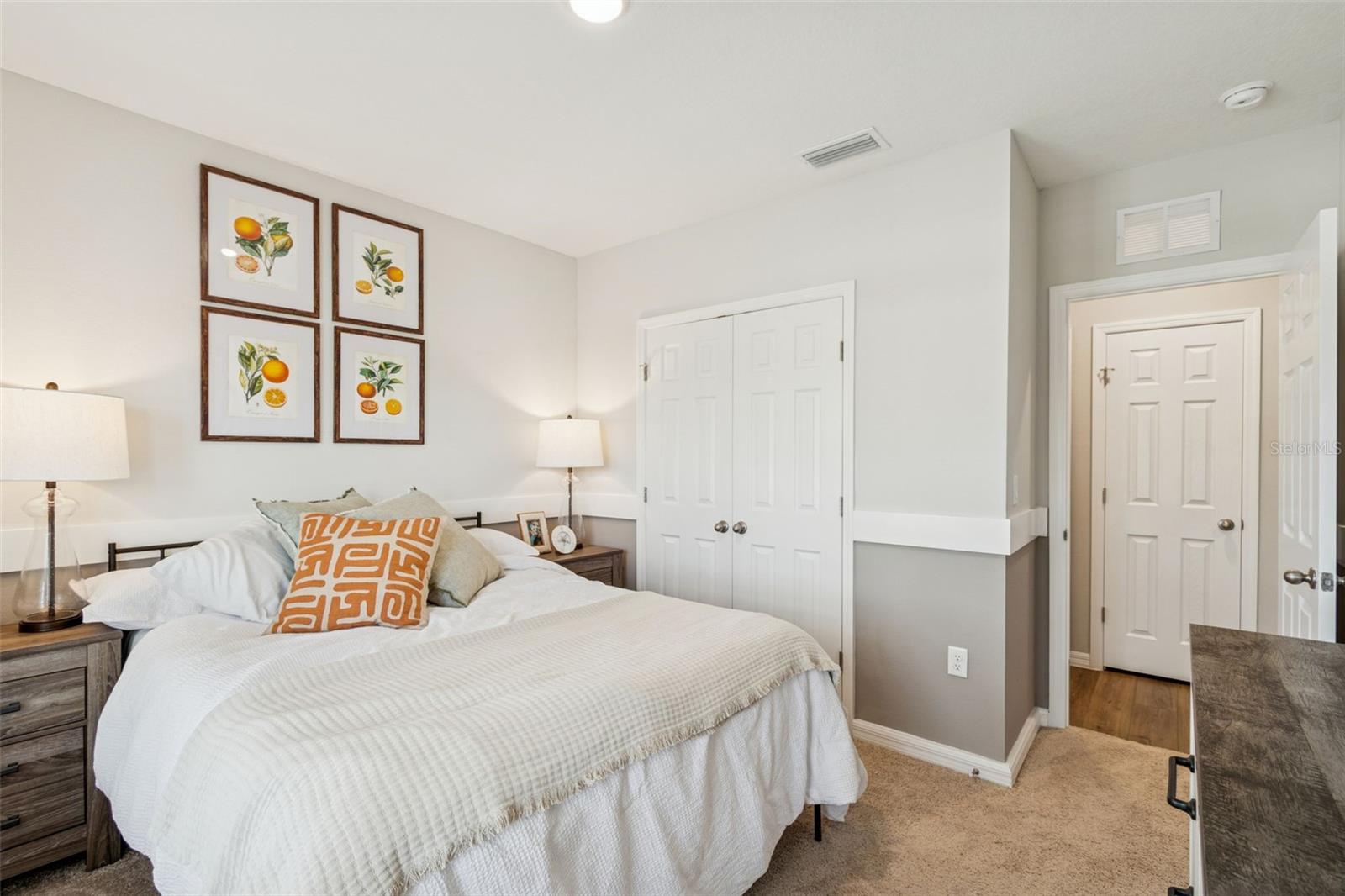 BRADBURY CRK PH I - Residential Lease