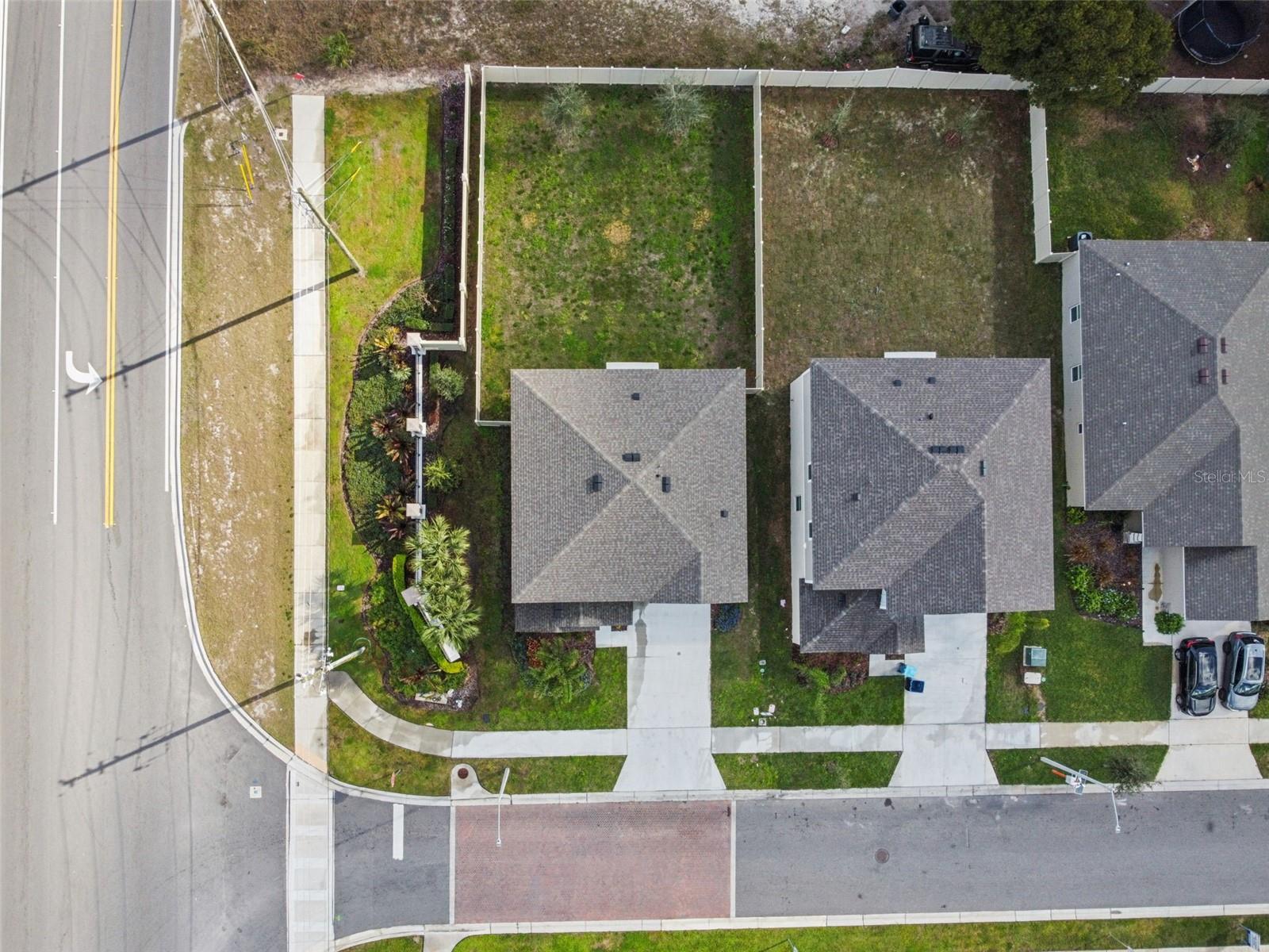 BRADBURY CRK PH I - Residential Lease