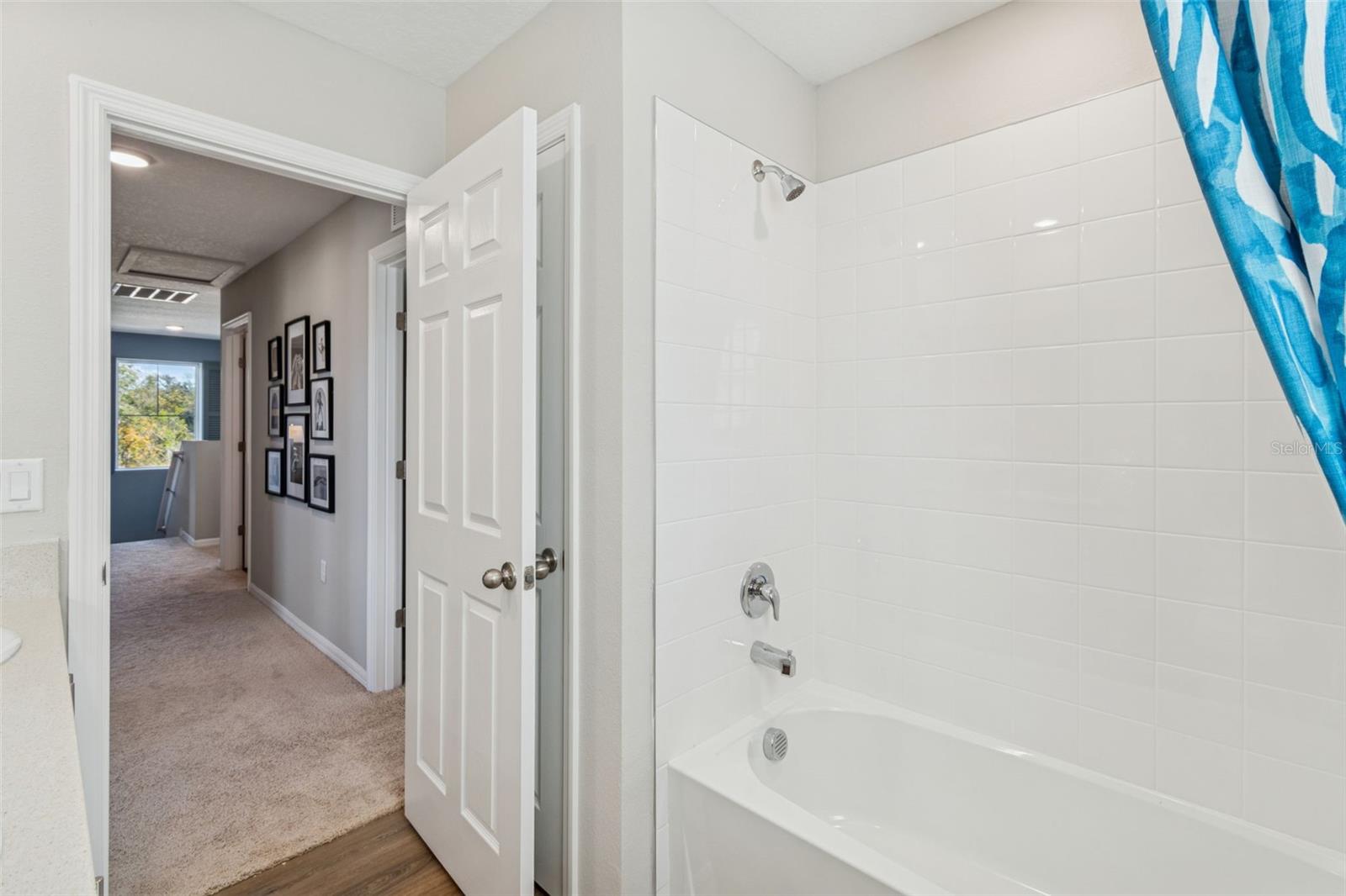 BRADBURY CRK PH I - Residential Lease