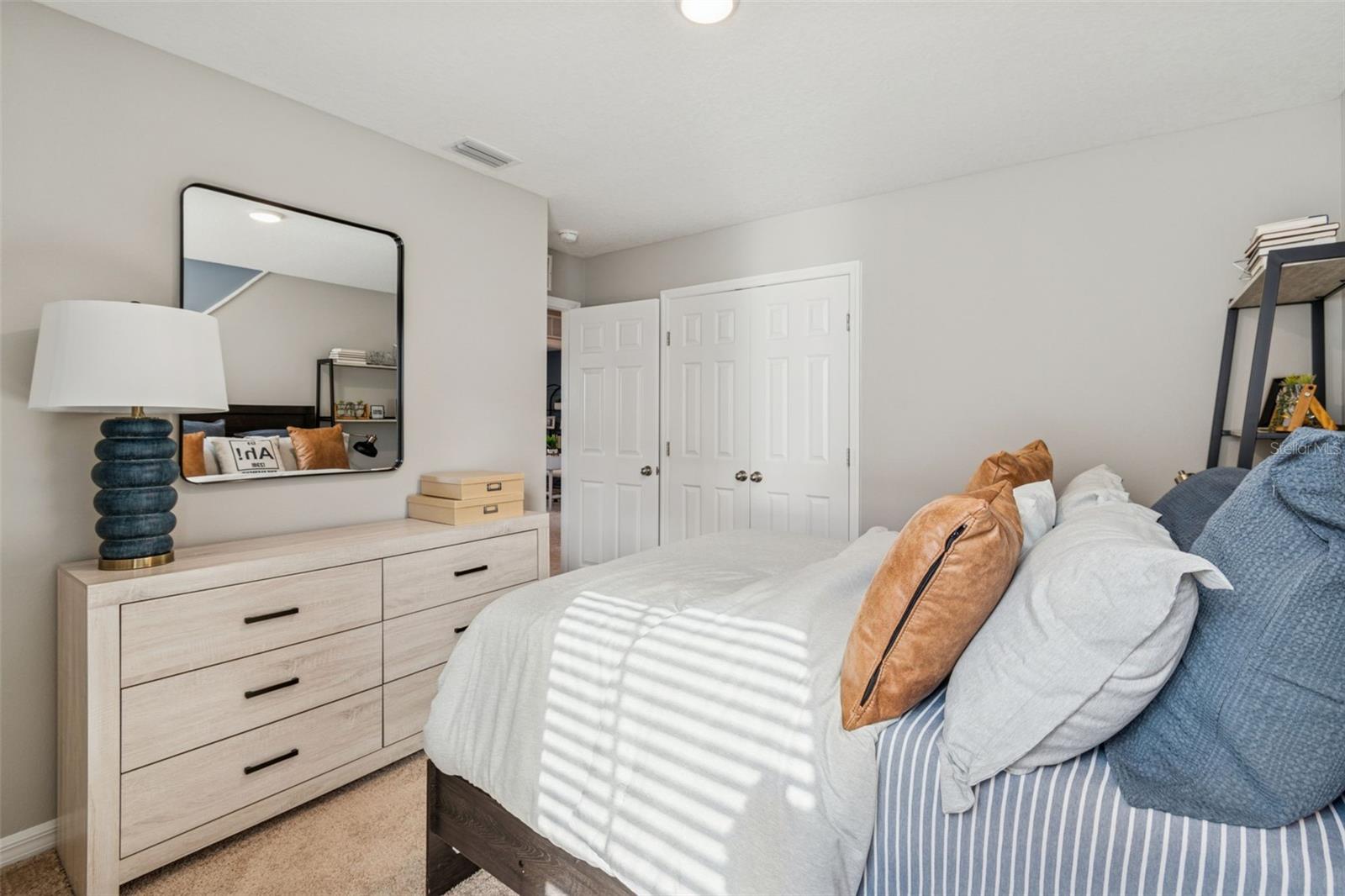 BRADBURY CRK PH I - Residential Lease