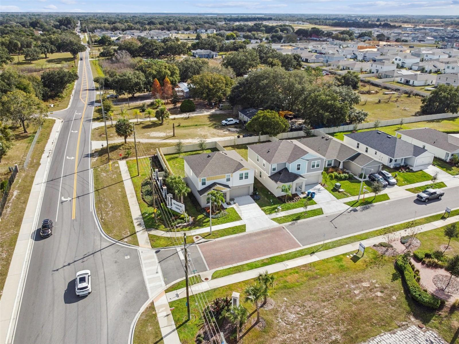 BRADBURY CRK PH I - Residential Lease