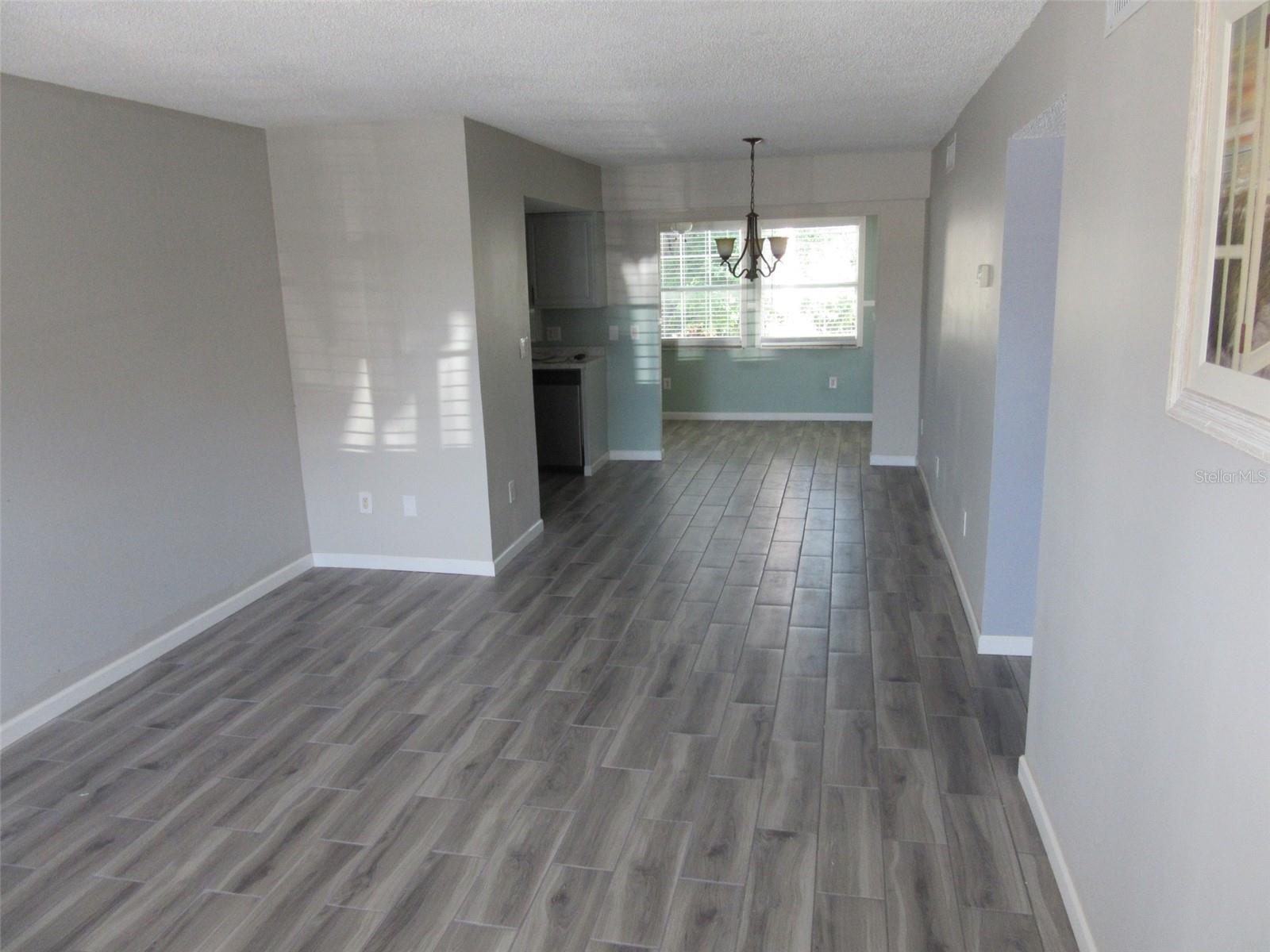 MARIA MANNOR CONDO - Residential