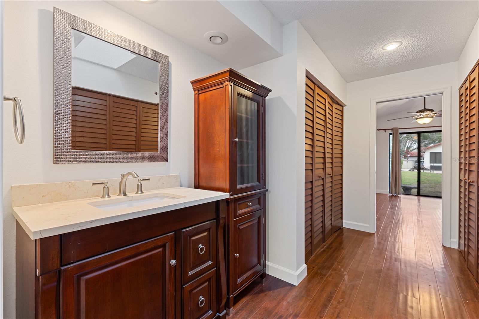 ORANGE TREE COUNTRY CLUB - Residential Lease