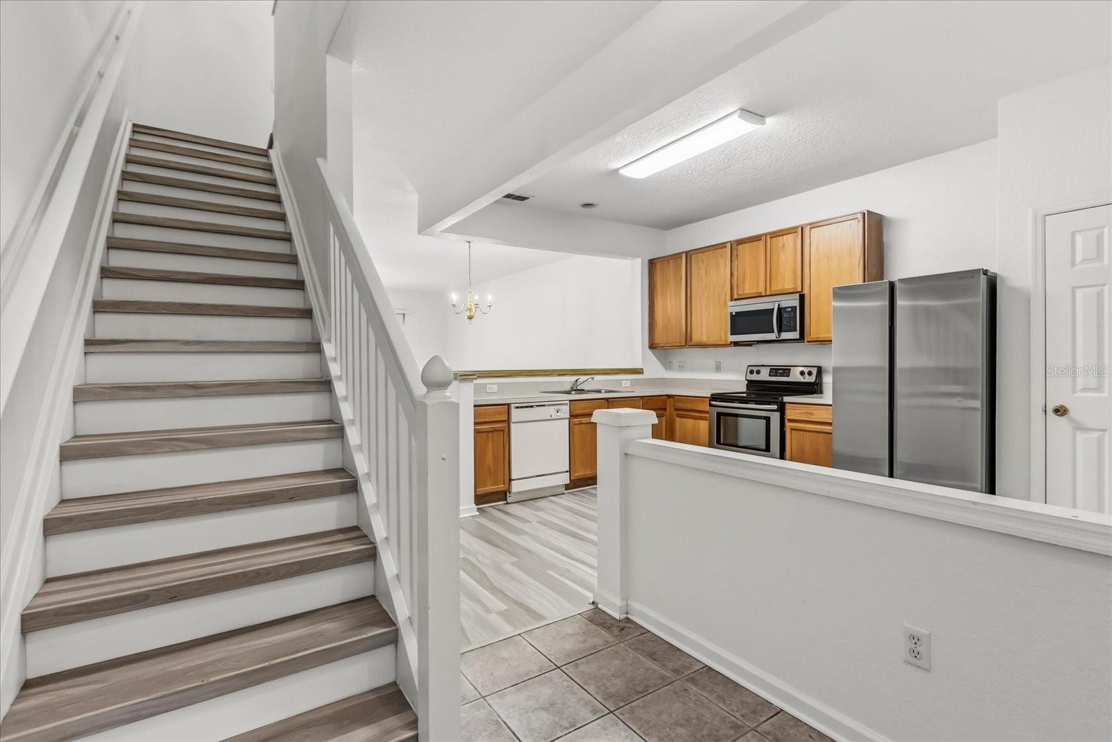 DUNWOODY COMMONS PH 1 - Residential