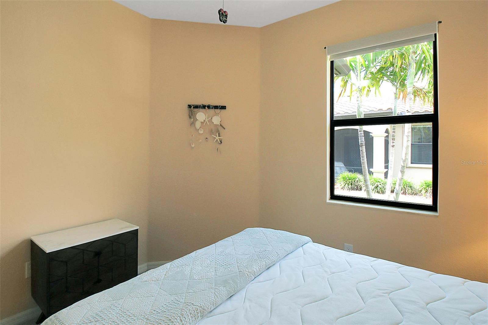 GRAN PARADISO PH 1 - Residential Lease