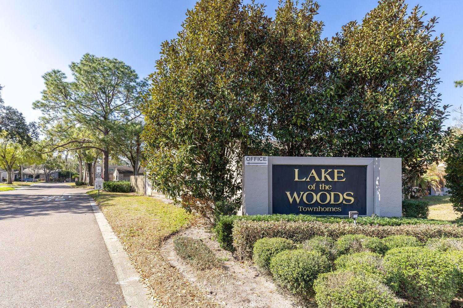 LAKE OF THE WOODS SEC 05 TWNHS - Residential