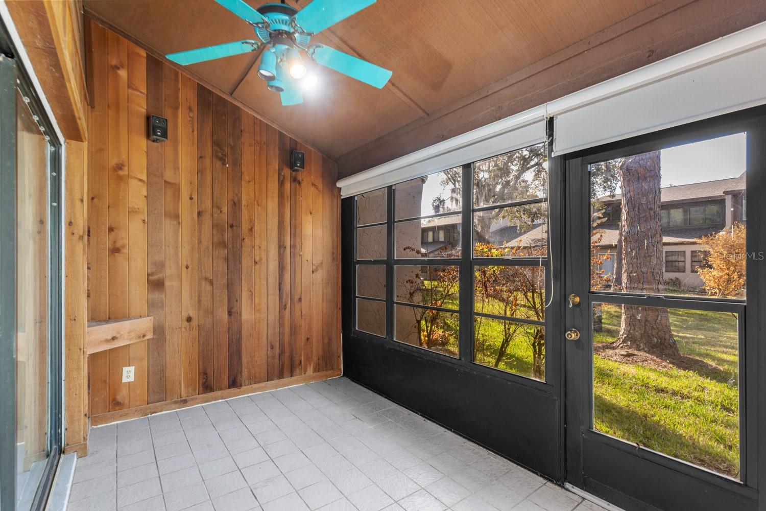 LAKE OF THE WOODS SEC 05 TWNHS - Residential