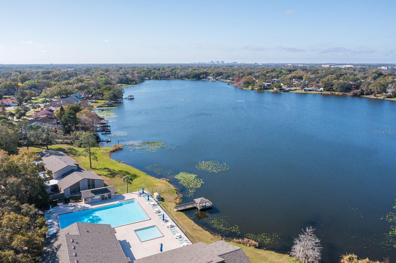 LAKE OF THE WOODS SEC 05 TWNHS - Residential