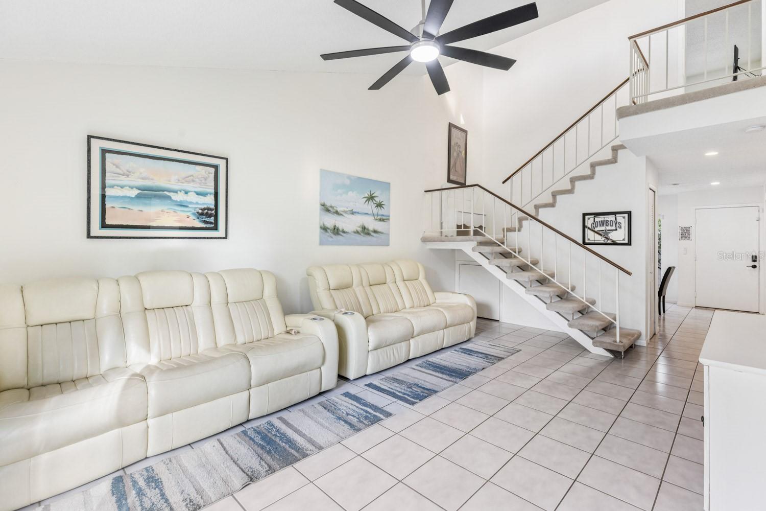 LAKE OF THE WOODS SEC 05 TWNHS - Residential