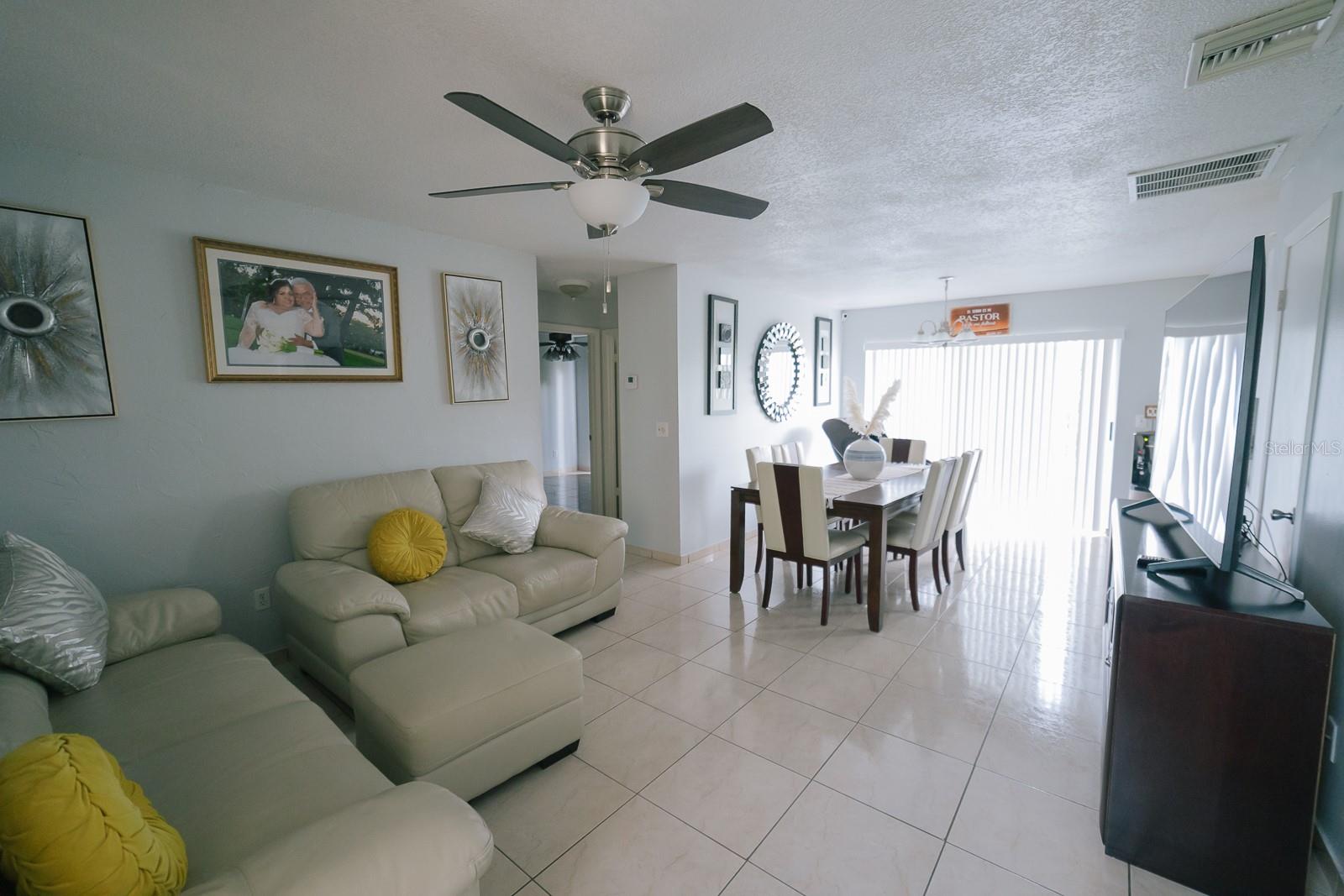 956 FLORIDA PARKWAY