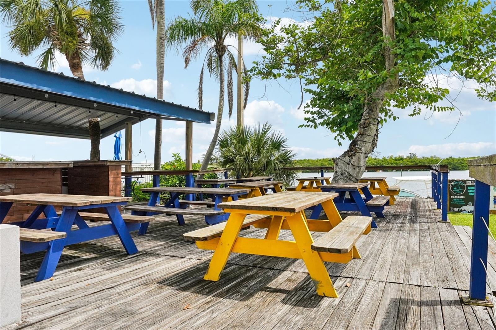 ISLAND RESORT AT MARINERS CLUB - Residential