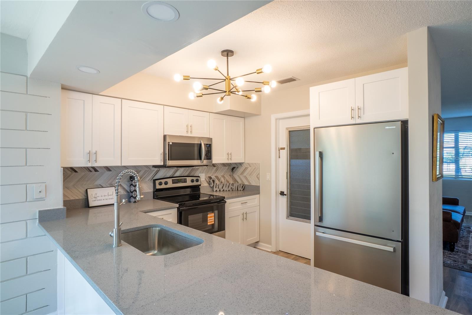 ORMOND BEACH ESTATES - Residential