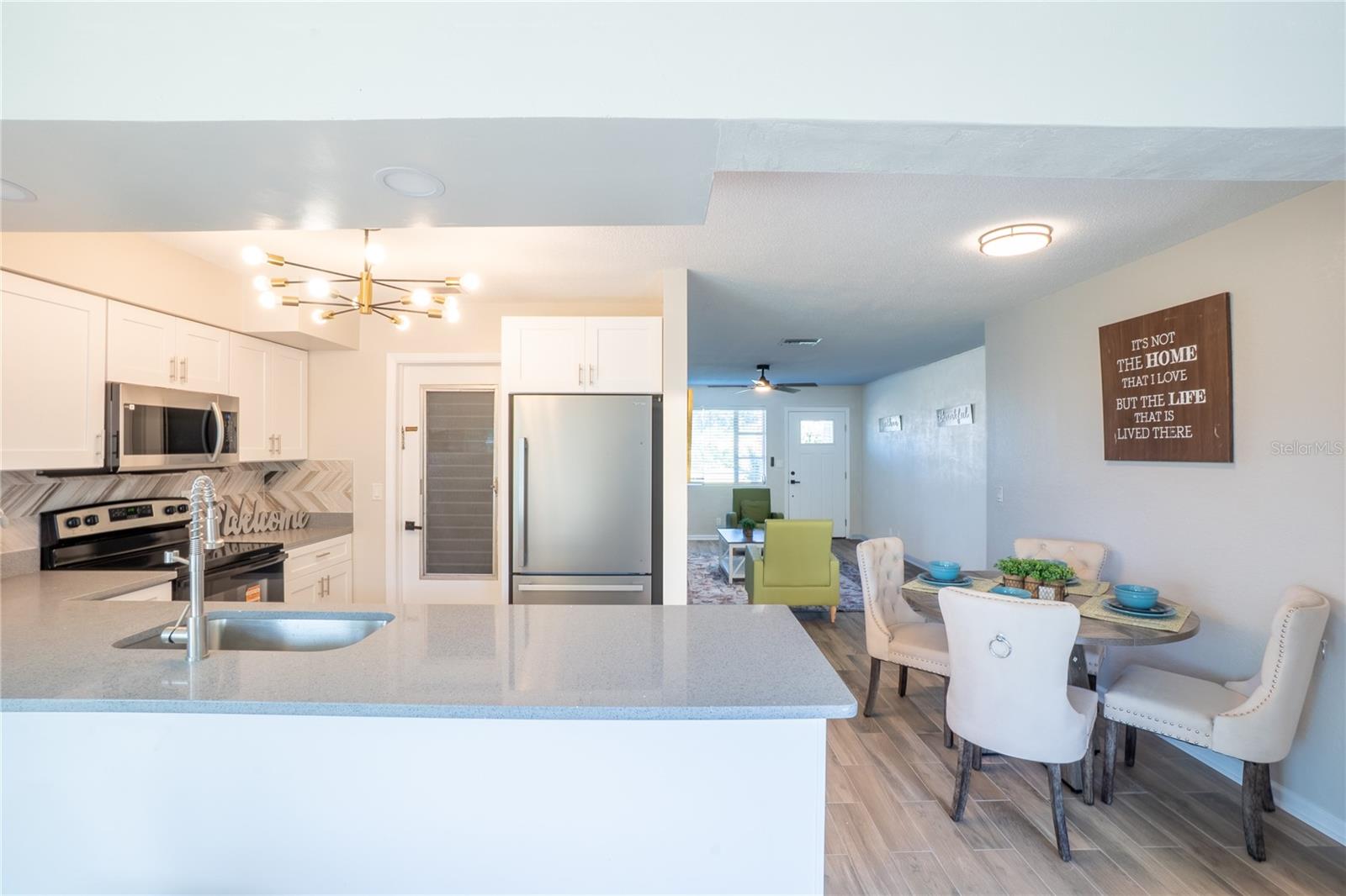 ORMOND BEACH ESTATES - Residential