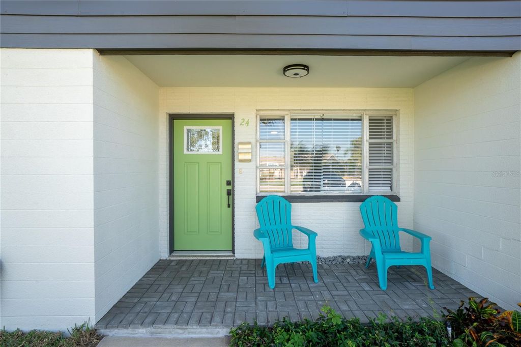 Photo of 24 Berkley Road, Ormond Beach, FL 32176 (MLS # V4945576)