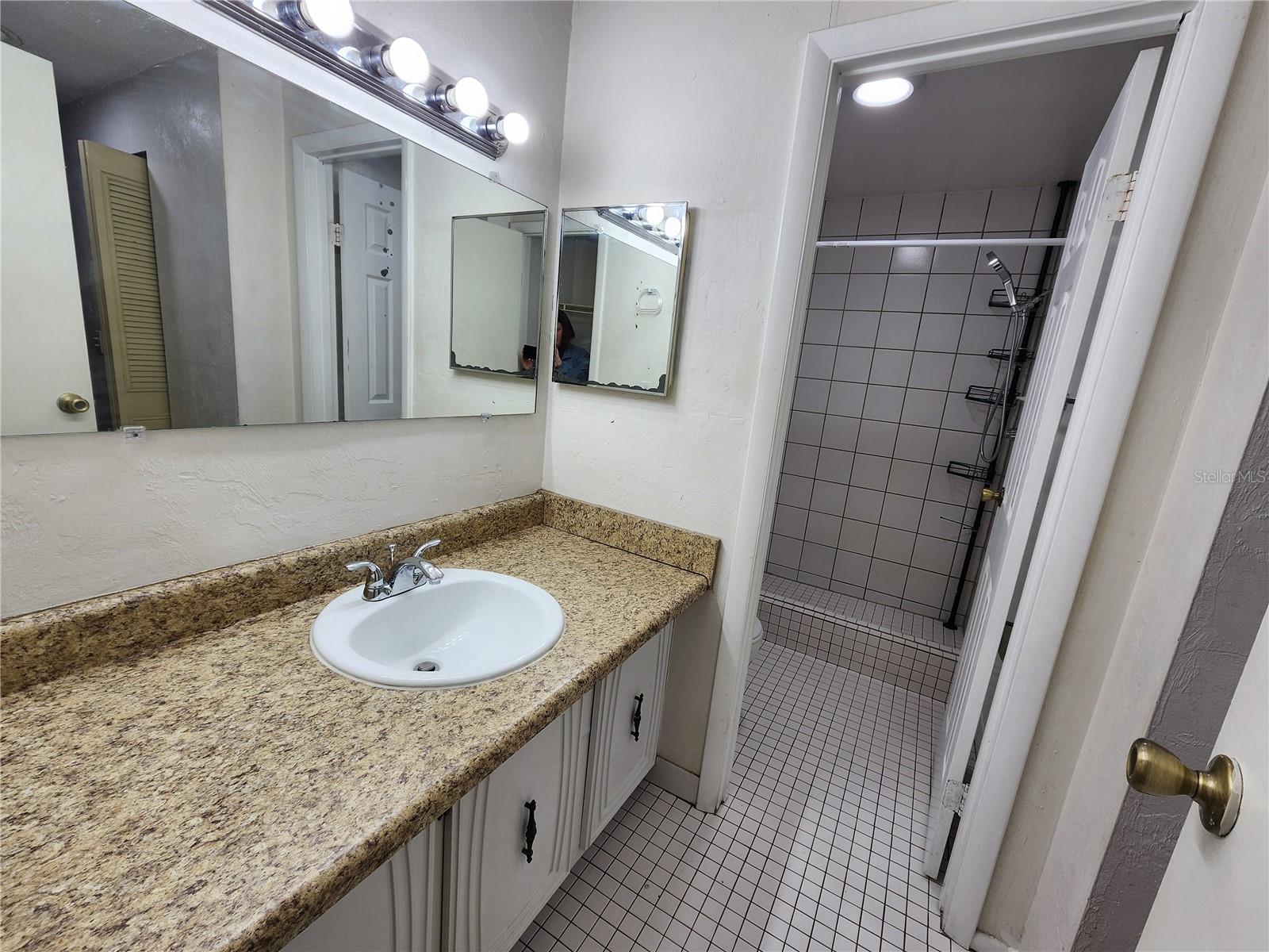 SPARROW - Residential Lease