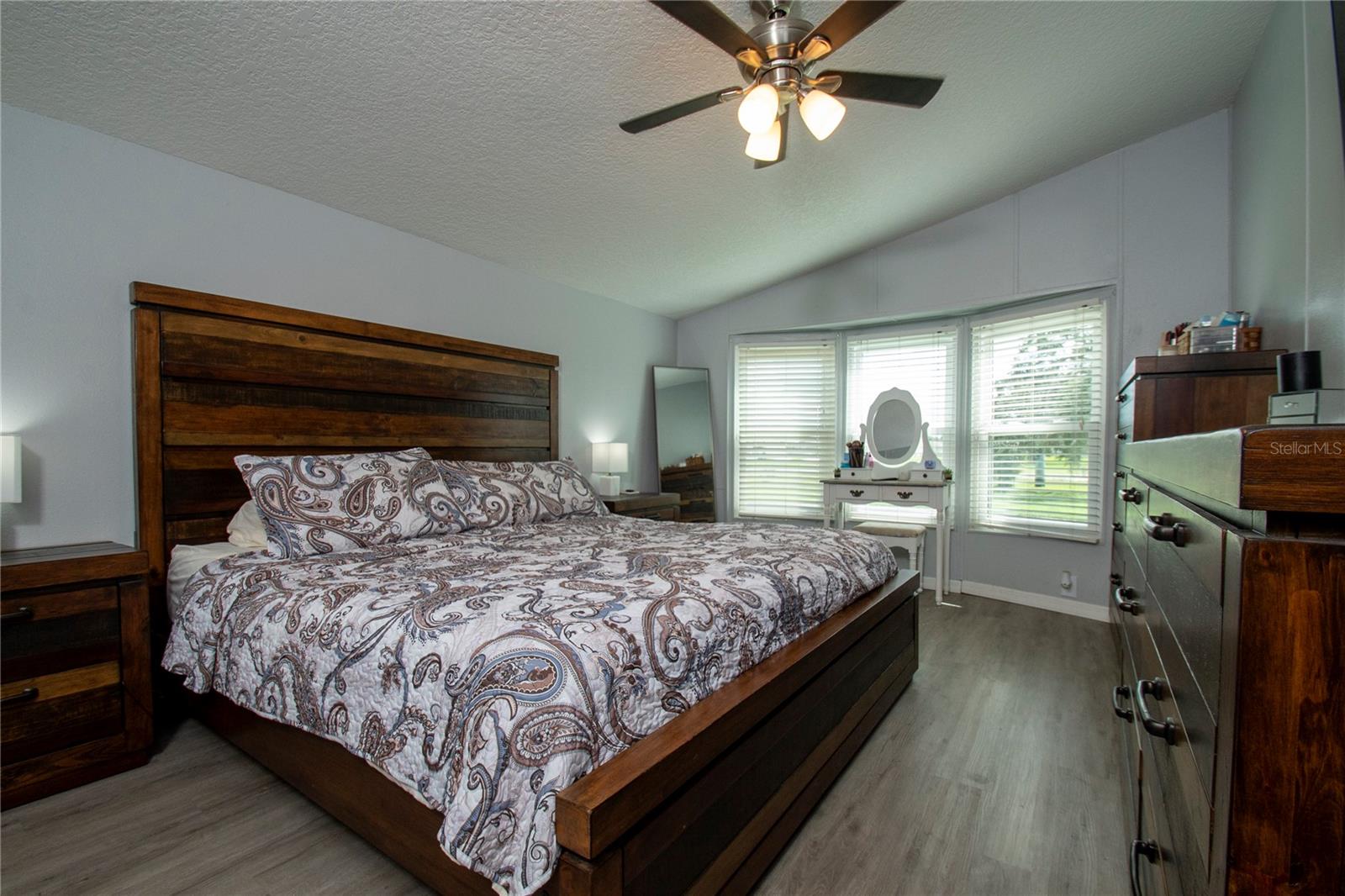 TIMBER LAKE ESTATES - Residential