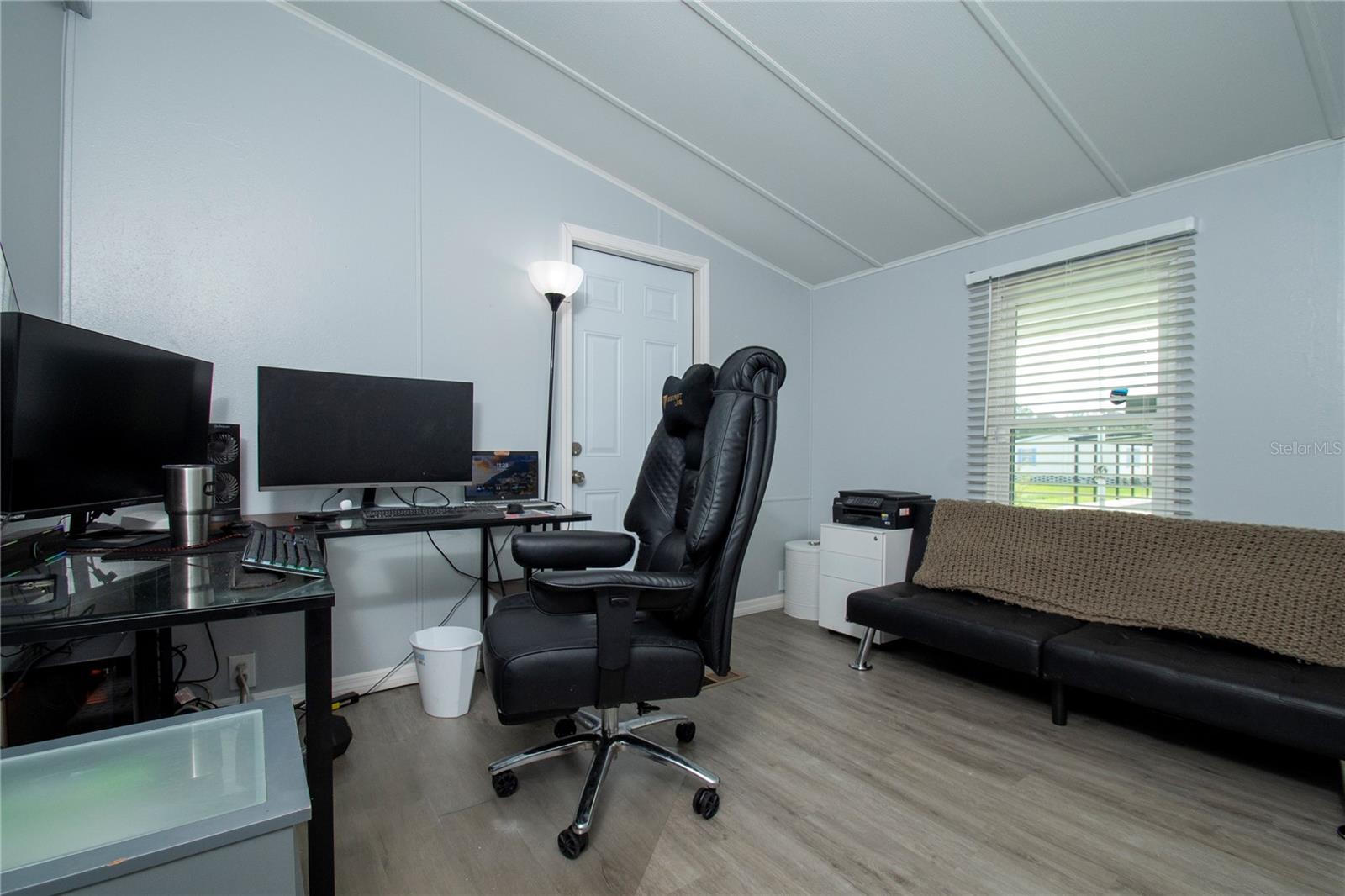 TIMBER LAKE ESTATES - Residential