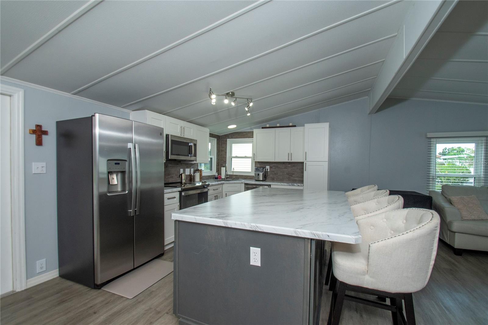 TIMBER LAKE ESTATES - Residential