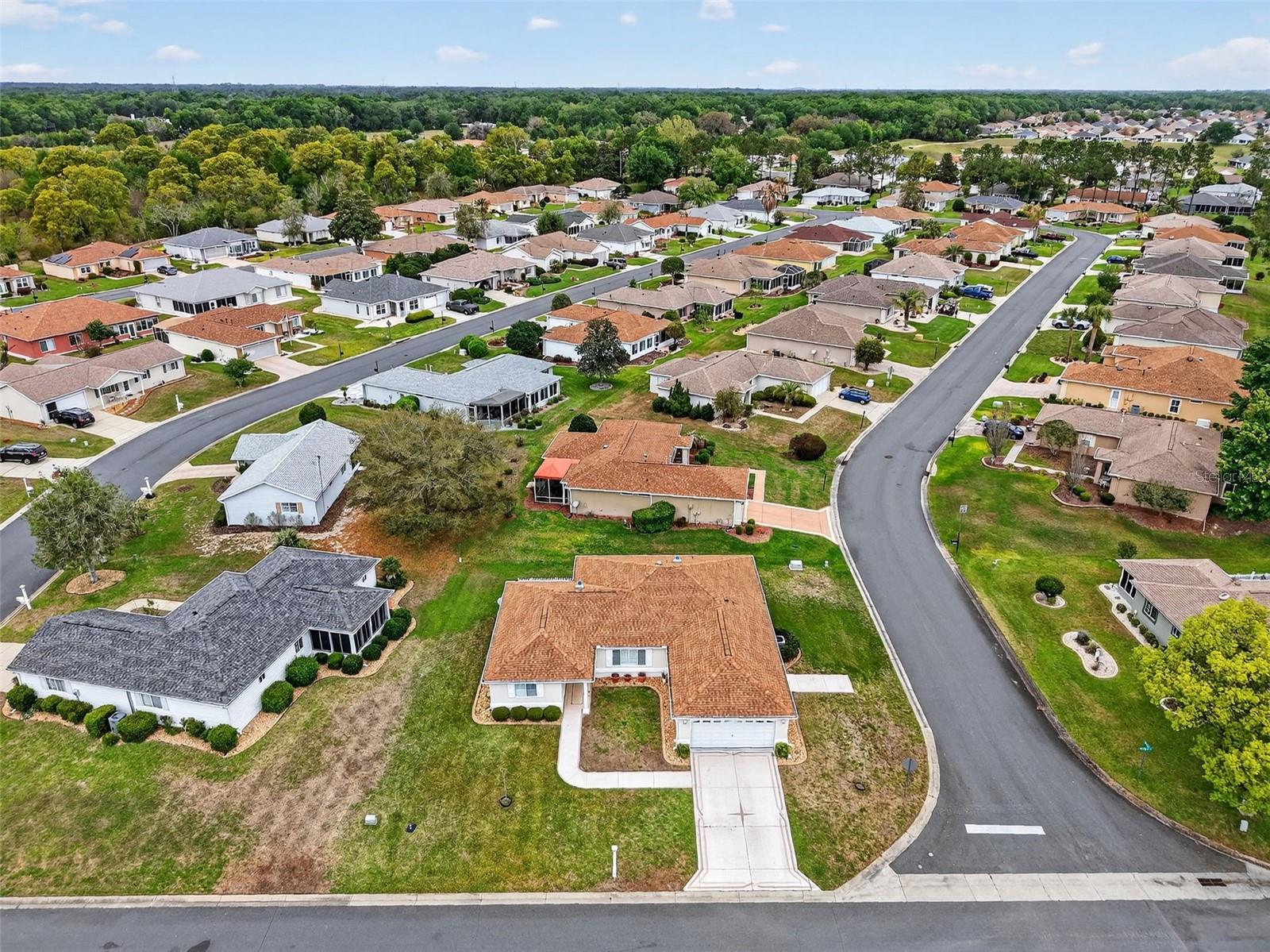 SPRUCE CREEK GOLF AND COUNRTY CLUB CANDLESTONE - Residential