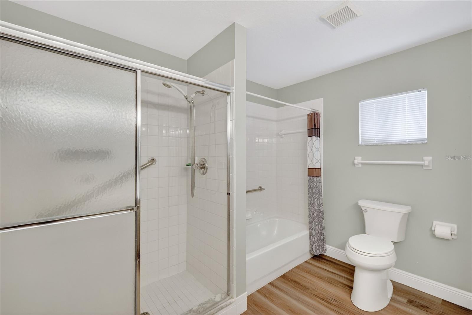 SPRUCE CREEK GOLF AND COUNRTY CLUB CANDLESTONE - Residential