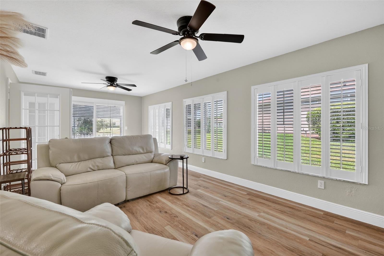 SPRUCE CREEK GOLF AND COUNRTY CLUB CANDLESTONE - Residential