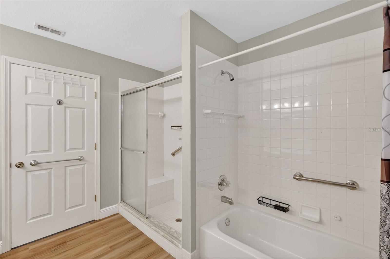 SPRUCE CREEK GOLF AND COUNRTY CLUB CANDLESTONE - Residential