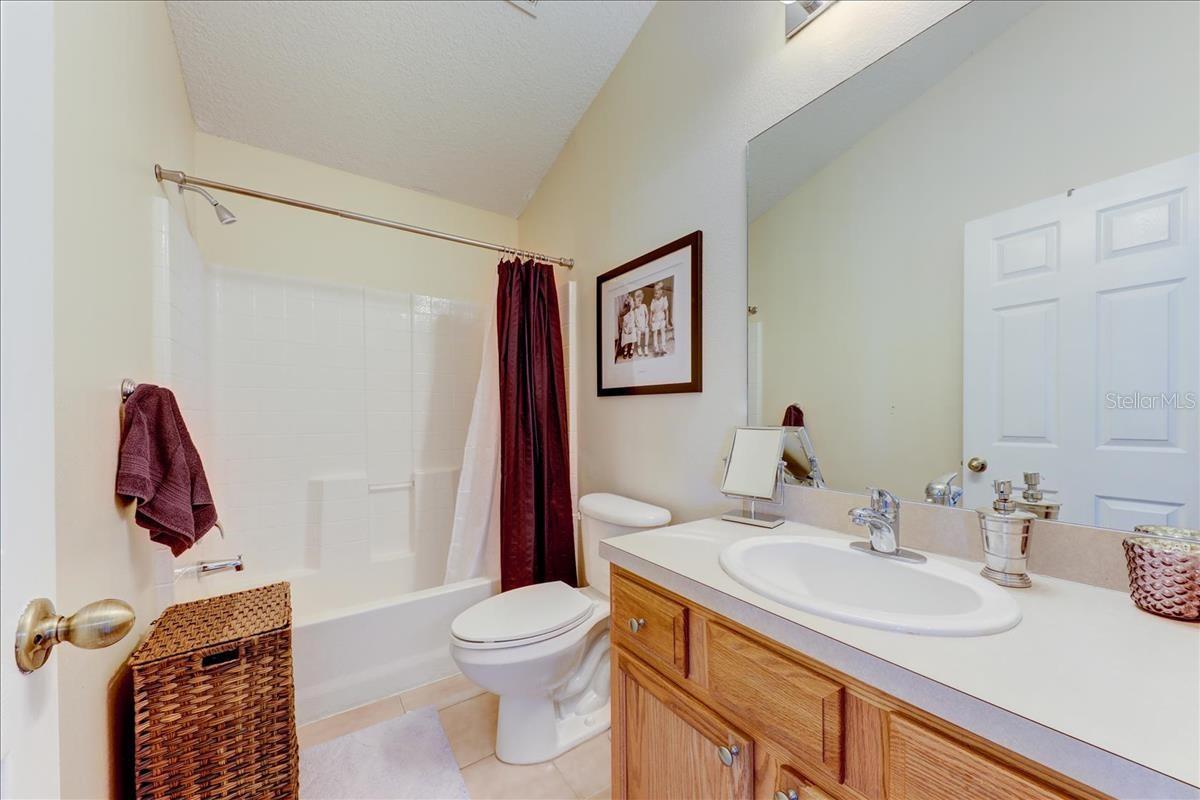 BAY BREEZE COVE - Residential