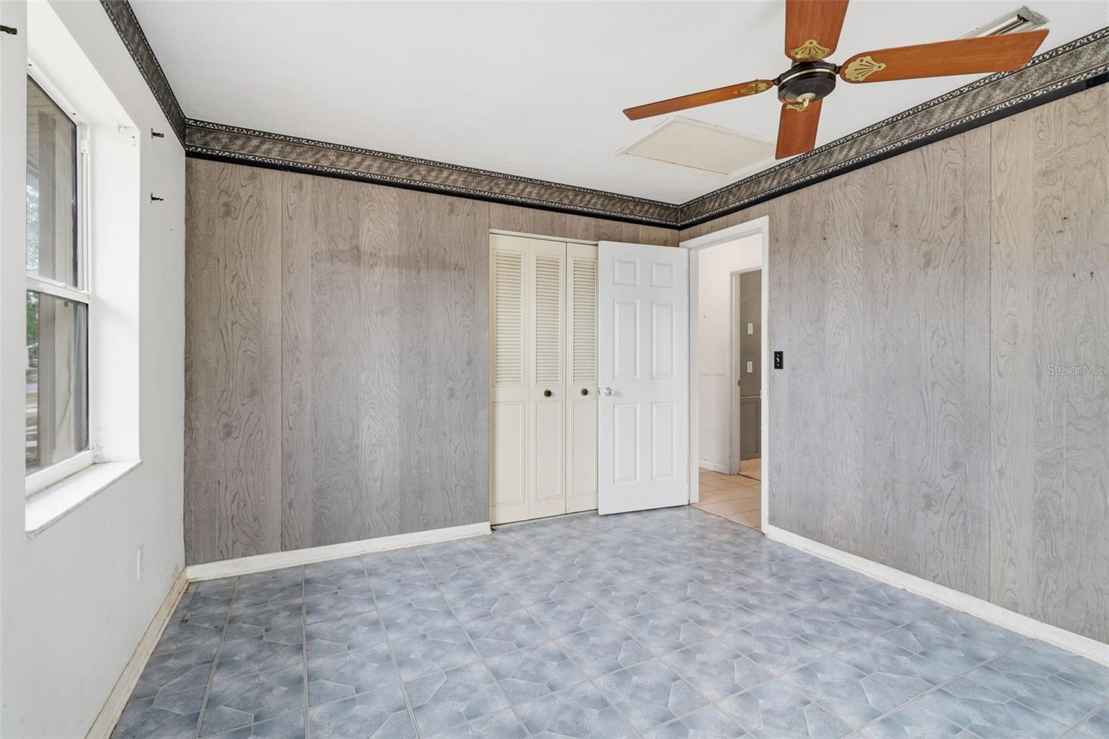 SPRING HILL UNIT 2 - Residential