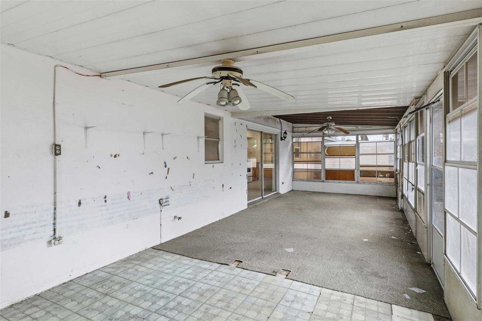 SPRING HILL UNIT 2 - Residential