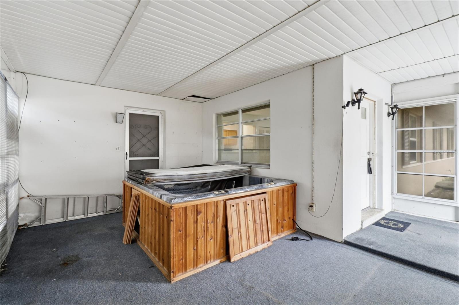 SPRING HILL UNIT 2 - Residential