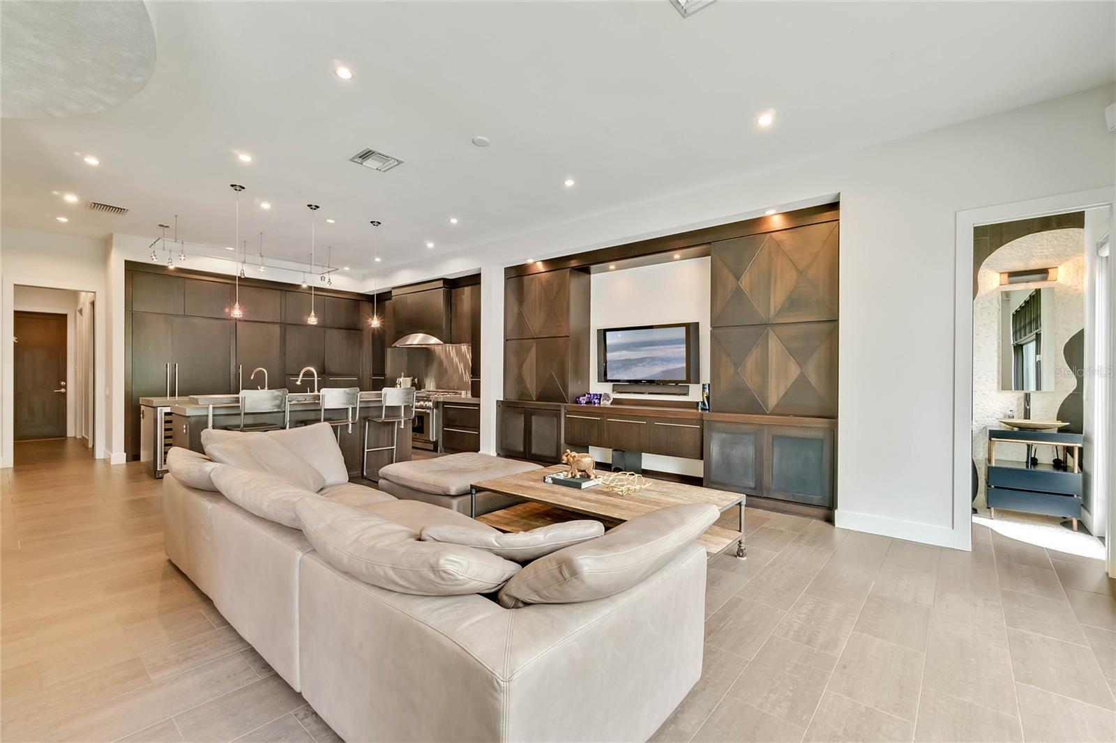 MAITLAND SHORES FIRST ADD - Residential