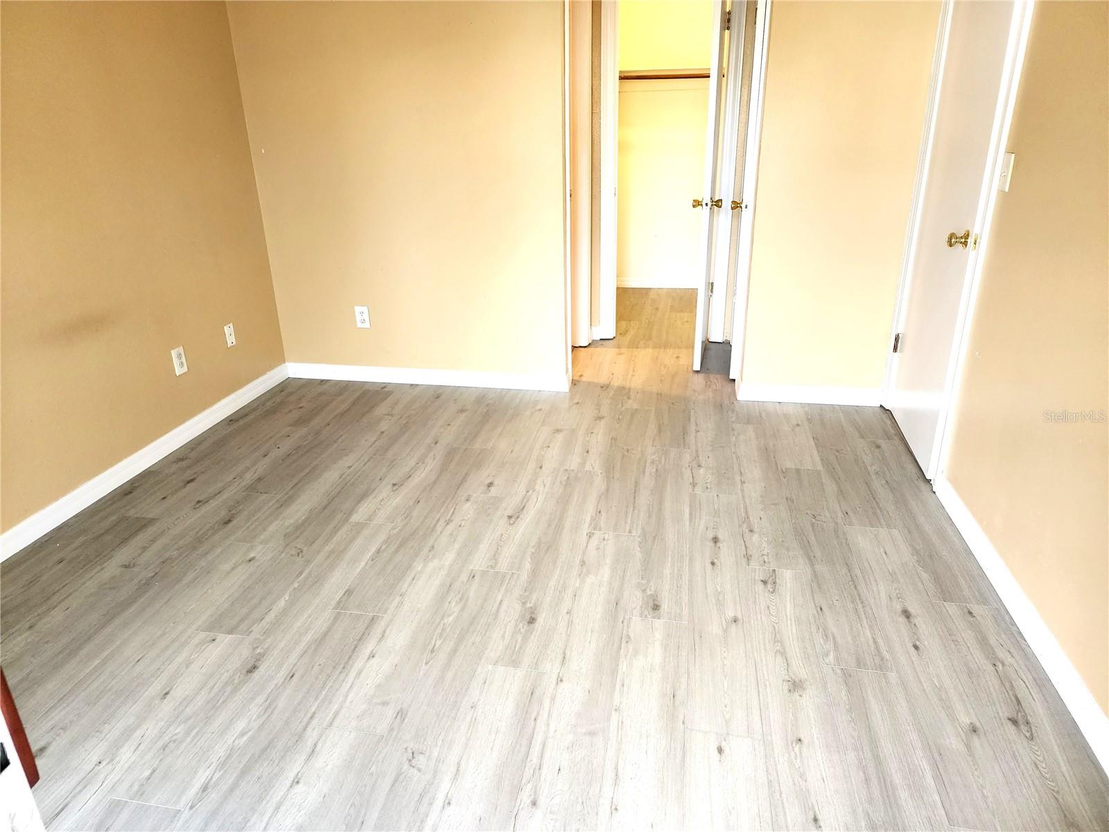 GEORGETOWNE LAKE CONDO - Residential Lease