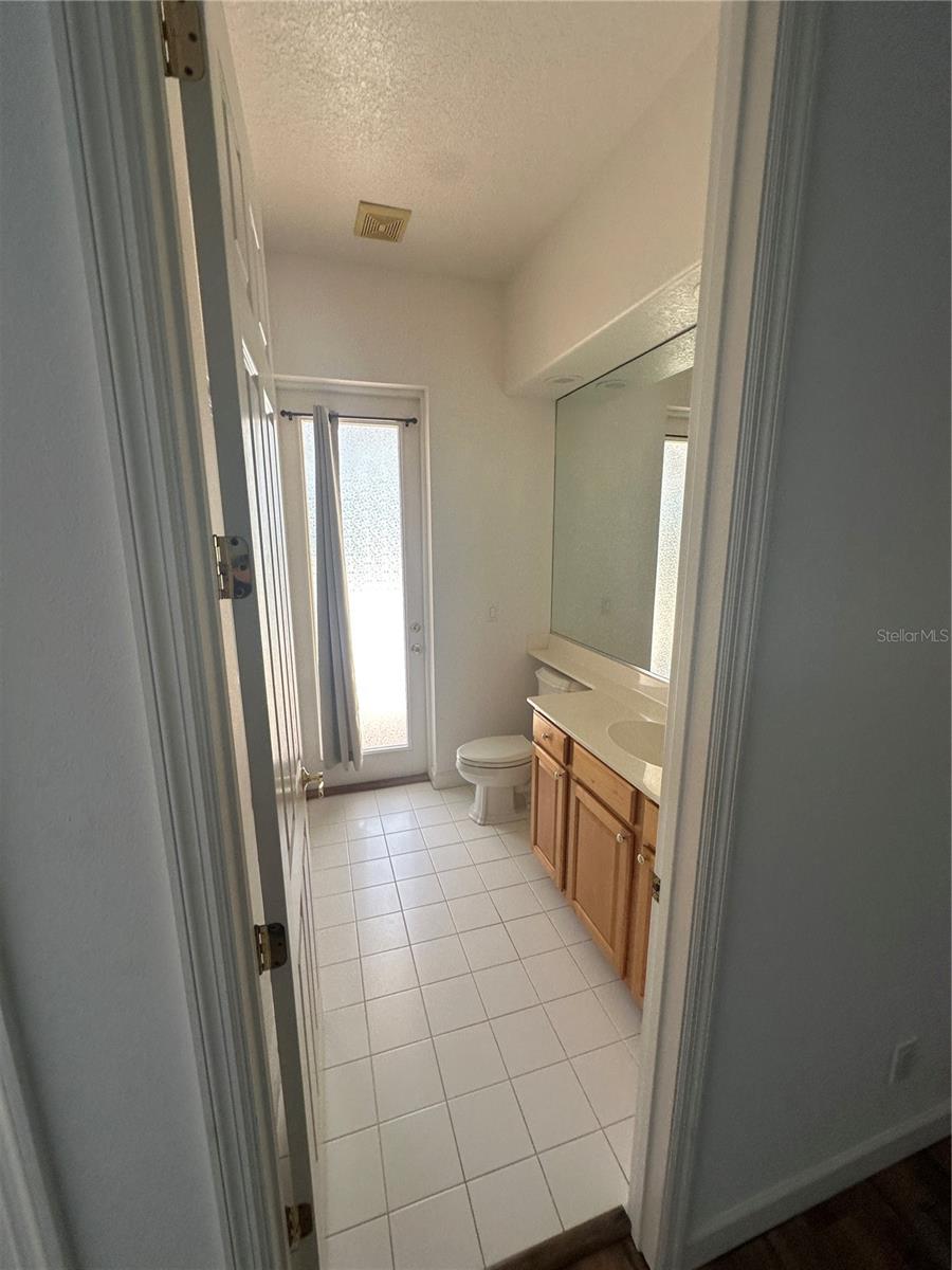 PRESERVE AT MISTY CREEK - Residential Lease