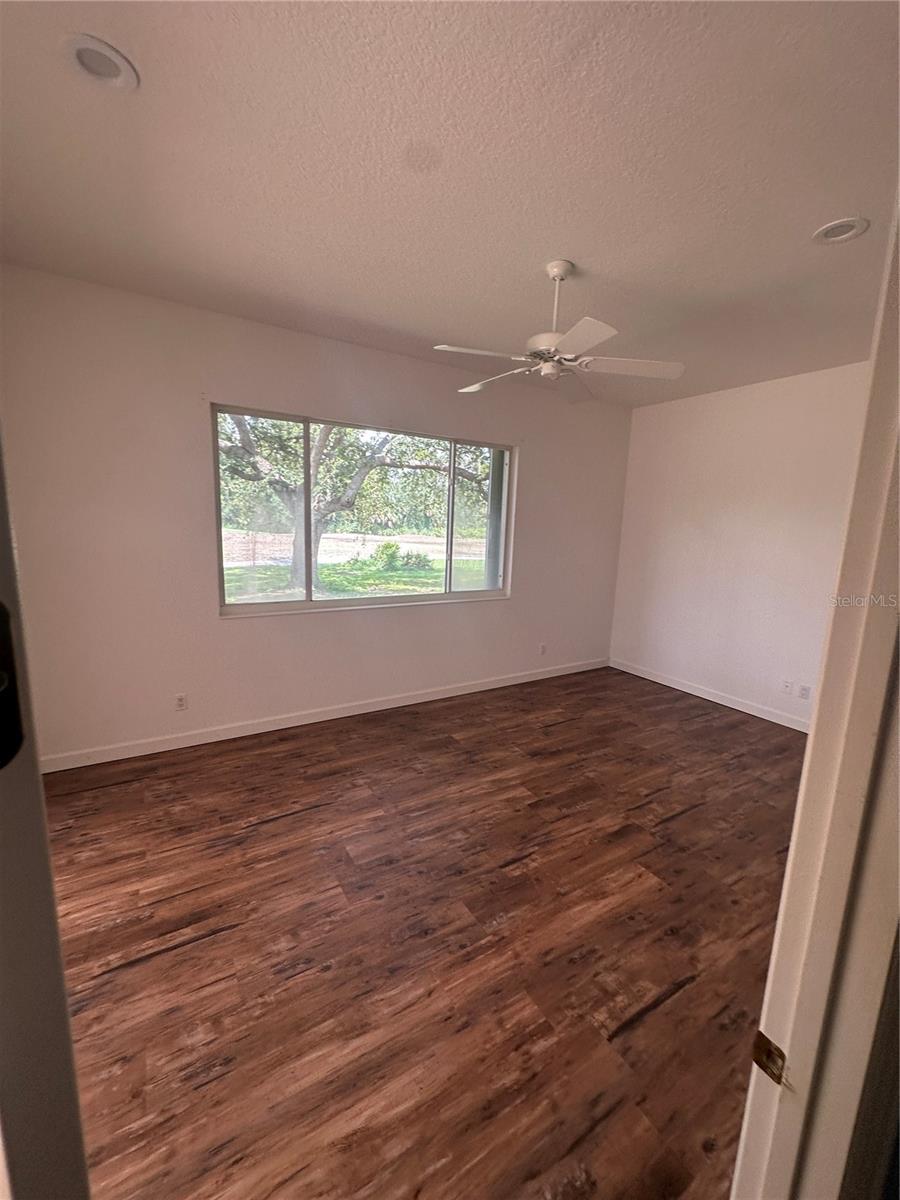 PRESERVE AT MISTY CREEK - Residential Lease