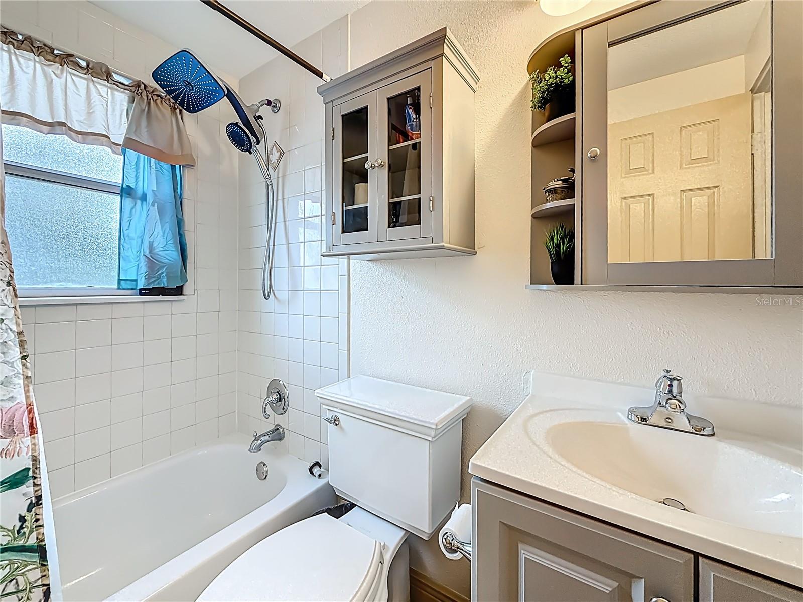 NEWPORT UNIT 5 - Residential