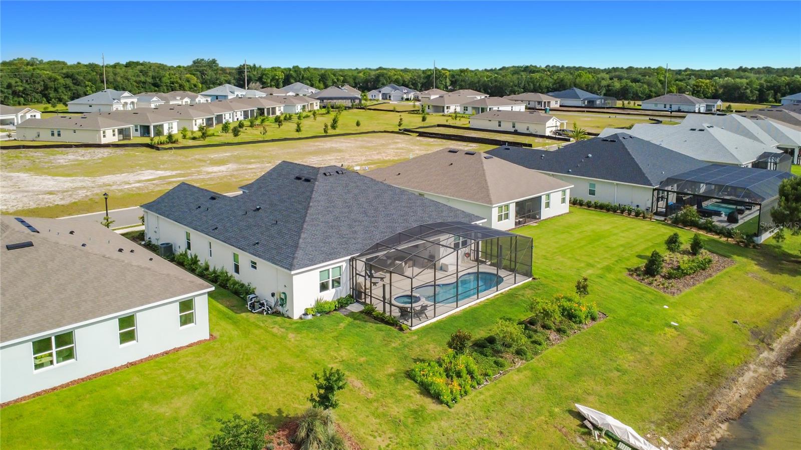 LAKES OF MOUNT DORA - Residential