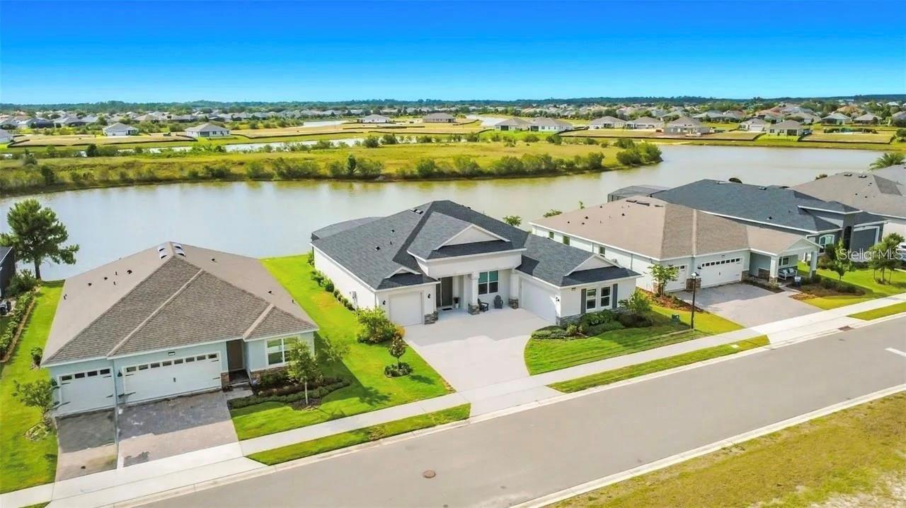 LAKES OF MOUNT DORA - Residential
