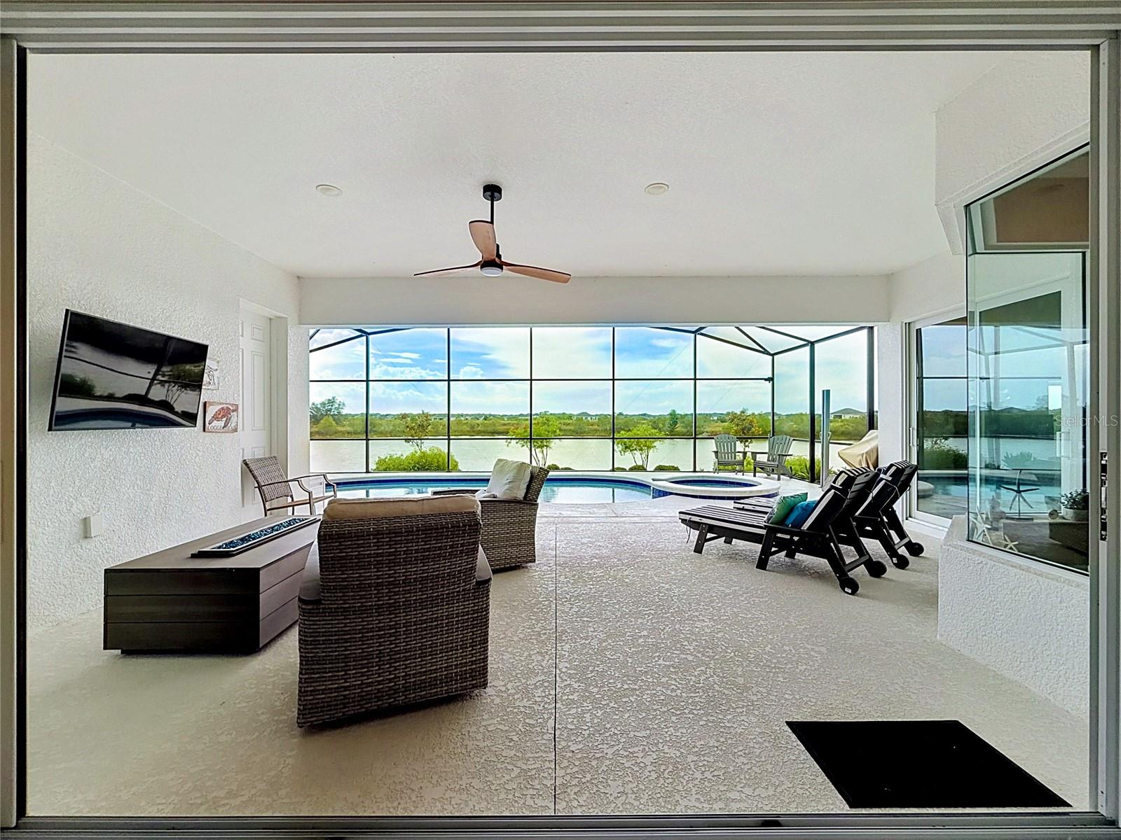LAKES OF MOUNT DORA - Residential
