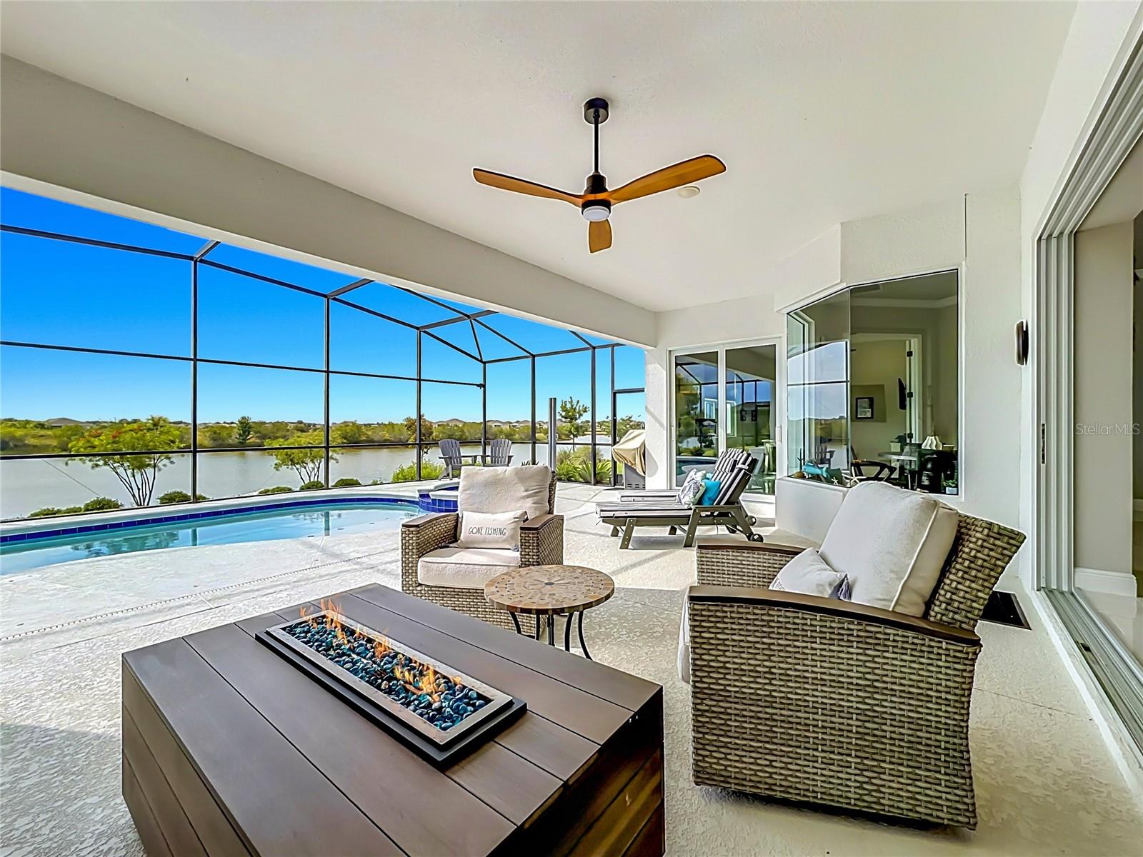 LAKES OF MOUNT DORA - Residential
