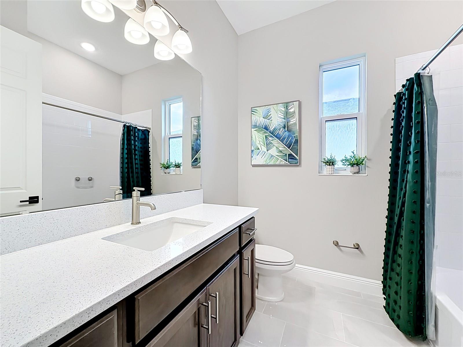 LAKES OF MOUNT DORA - Residential
