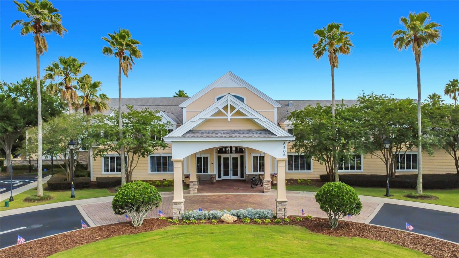 LAKES OF MOUNT DORA - Residential
