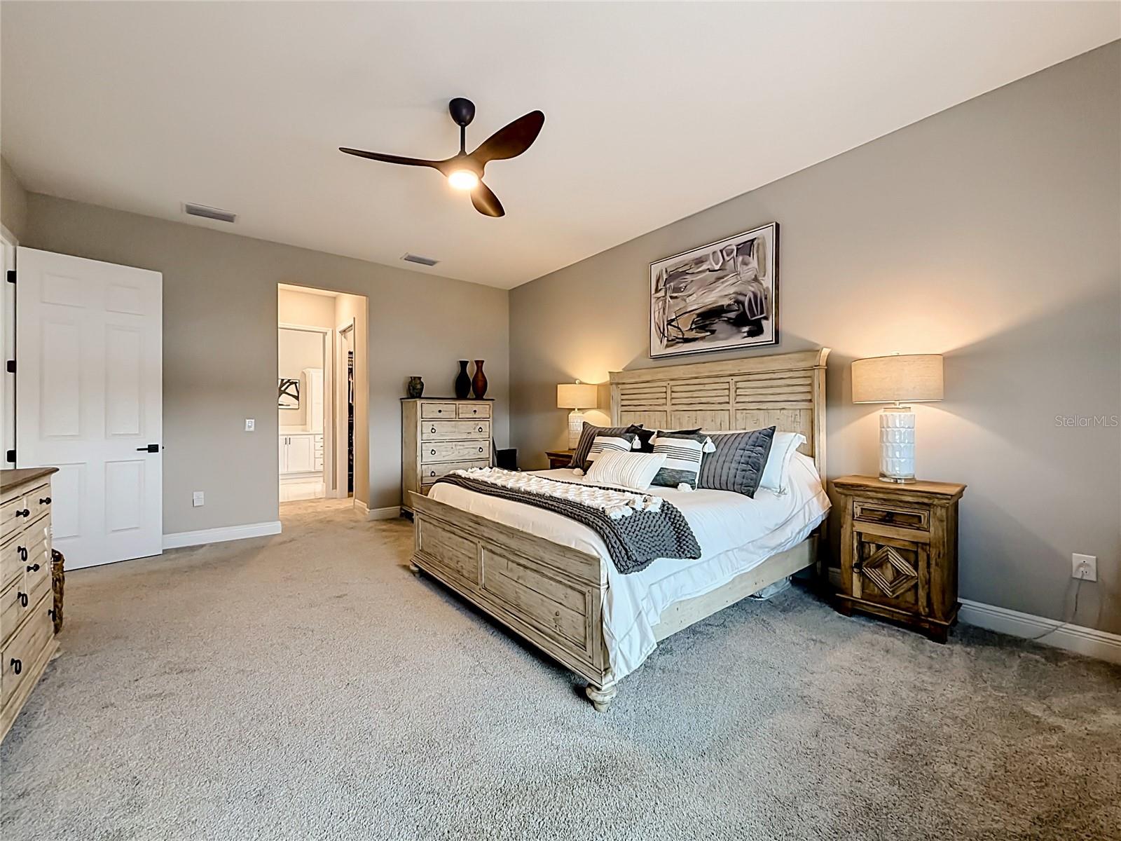 LAKES OF MOUNT DORA - Residential