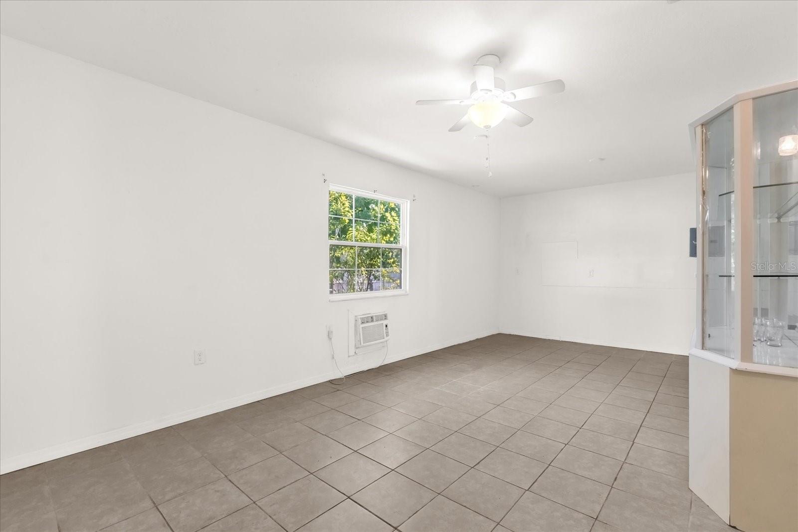 GOLDEN HEIGHTS - Residential