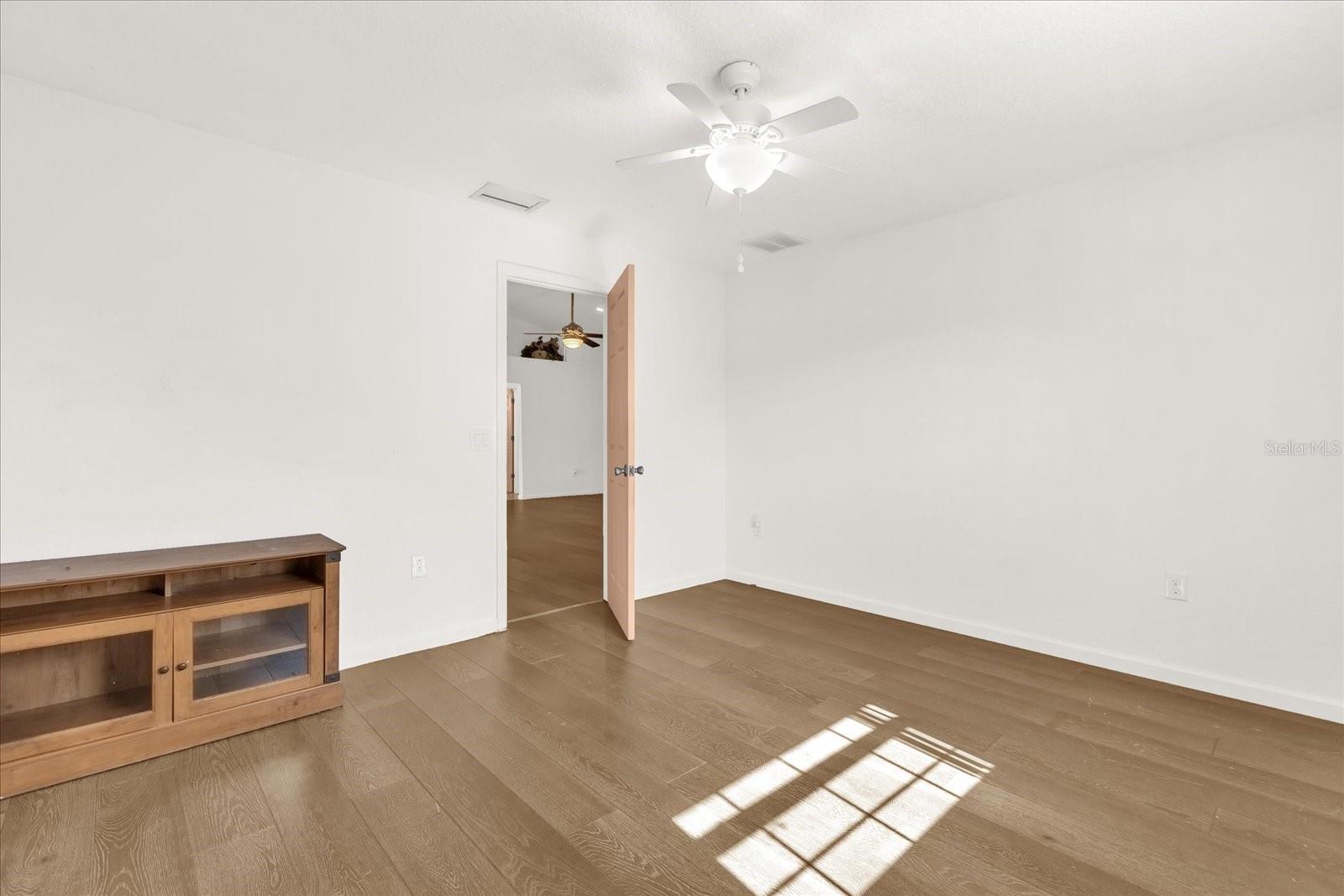 GOLDEN HEIGHTS - Residential